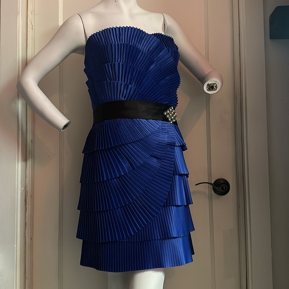 STUNNING! NWT LE Chateau Royal cobalt blue Pleated Cocktail wedding summer dress - Picture 1 of 6